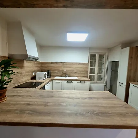 別荘 Chaleureux Moulin En Pierre Avec Maison Attenante *